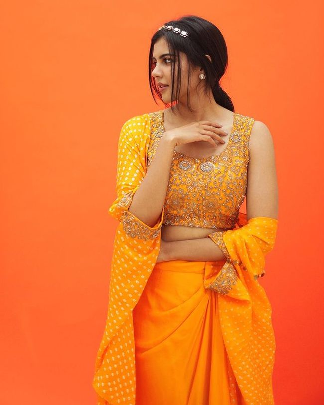 Lovely Vintage Looks Of Kalyani Priyadarshan